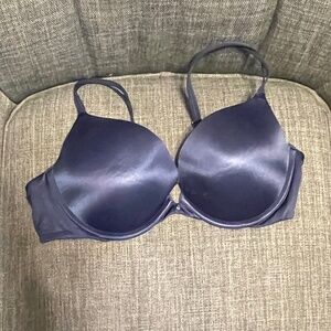 Victorias Secret Very Sexy Push Up Bra Blue with small stone accent 36C